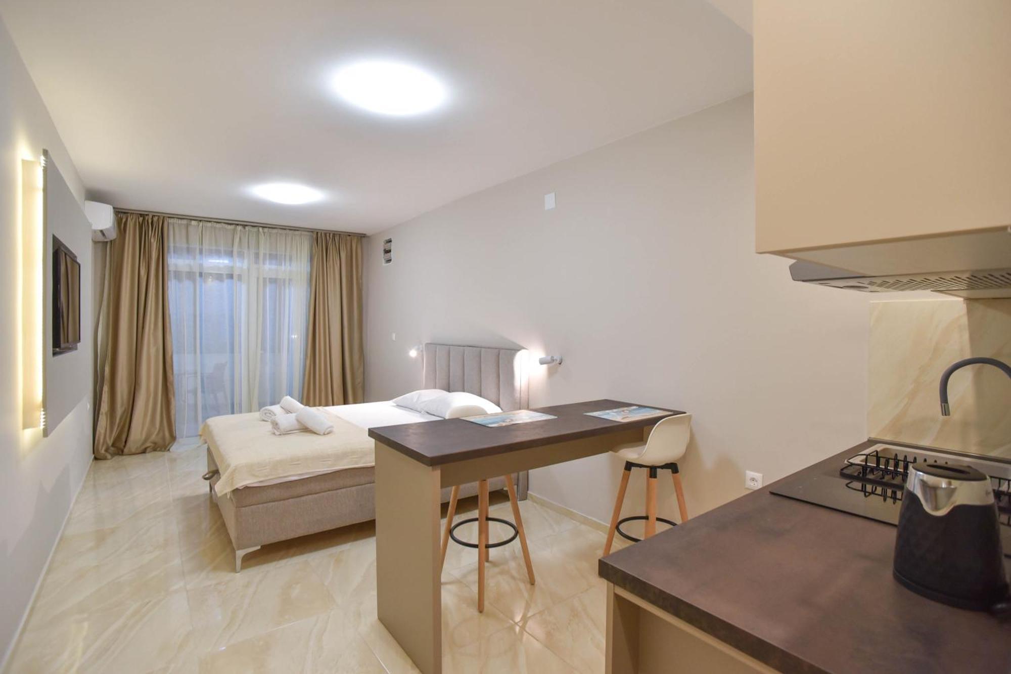 Apartments Jelusic Budva Eksteriør billede