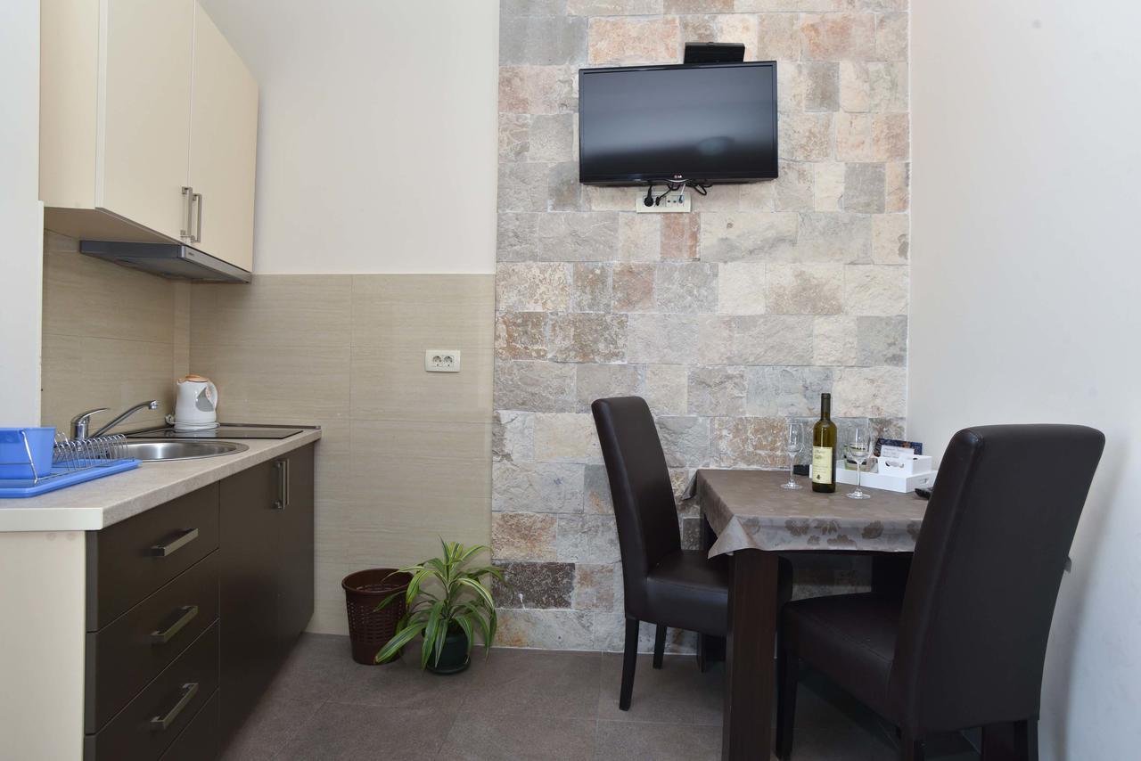 Apartments Jelusic Budva Eksteriør billede
