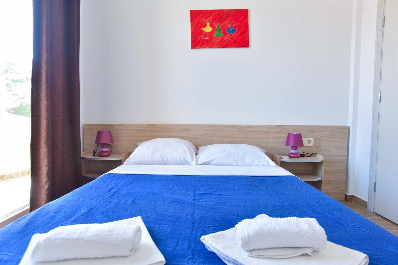 Apartments Jelusic Budva Eksteriør billede