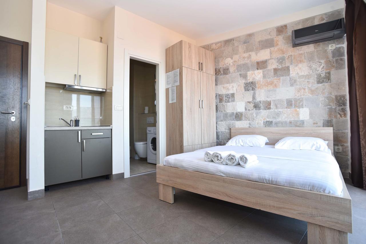 Apartments Jelusic Budva Eksteriør billede